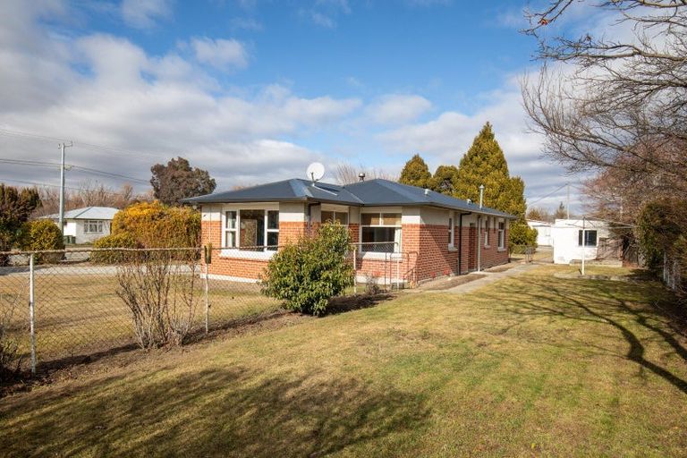 Photo of property in 27 Leask Street, Omakau, 9376