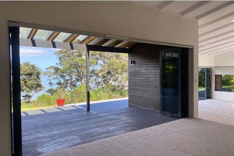 Photo of property in 68 Rame Road, Greenhithe, Auckland, 0632