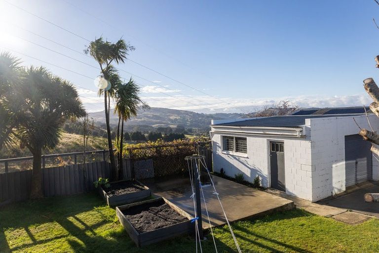 Photo of property in 43 Stephen Street, Halfway Bush, Dunedin, 9010