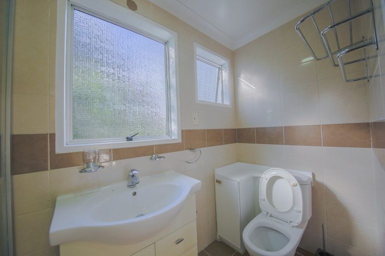 Photo of property in 19a Sunburst Lane, Torbay, Auckland, 0630