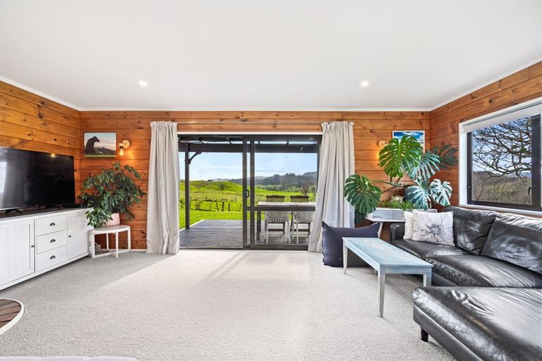 Photo of property in 688 Maungakaramea Road, Maungakaramea, Whangarei, 0178