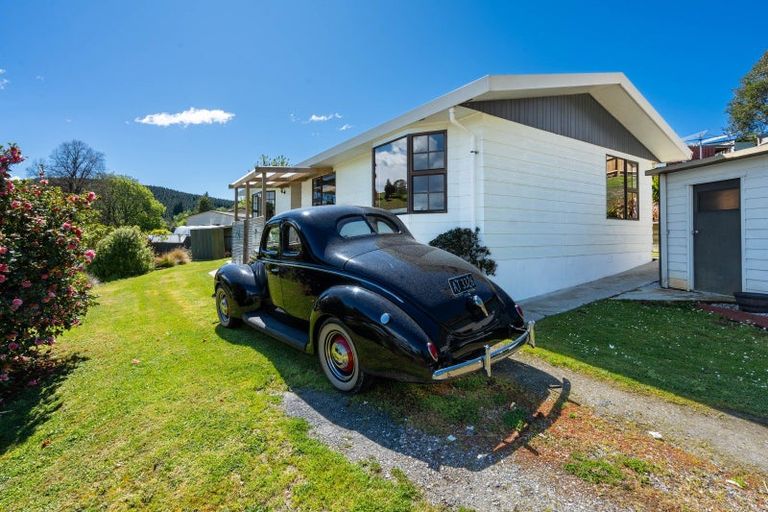 Photo of property in 3 Ardrossan Street, Lawrence, 9532