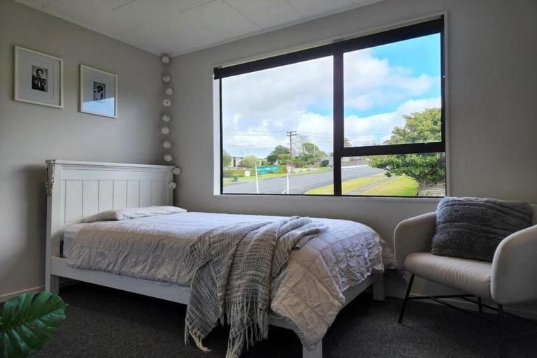 Photo of property in 66 Cumberland Street, Welbourn, New Plymouth, 4312