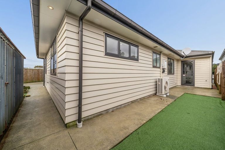 Photo of property in 10 Poulson Grove, Trentham, Upper Hutt, 5018