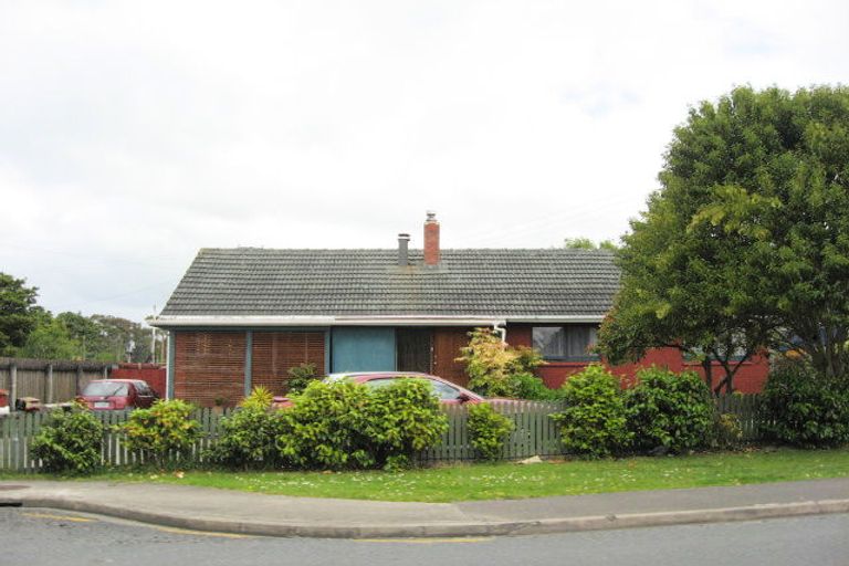 Photo of property in 12 Oraha Road, Huapai, Kumeu, 0810