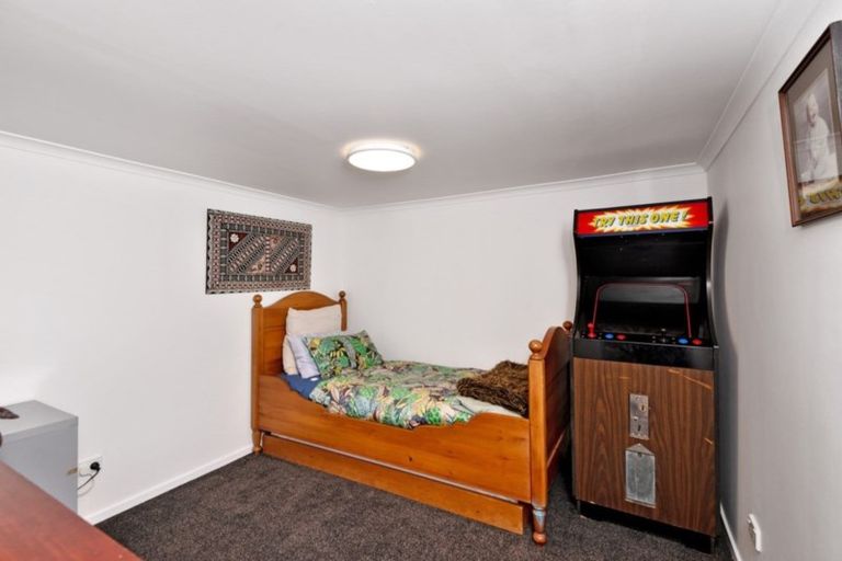 Photo of property in 25 Perry Street, Papanui, Christchurch, 8053