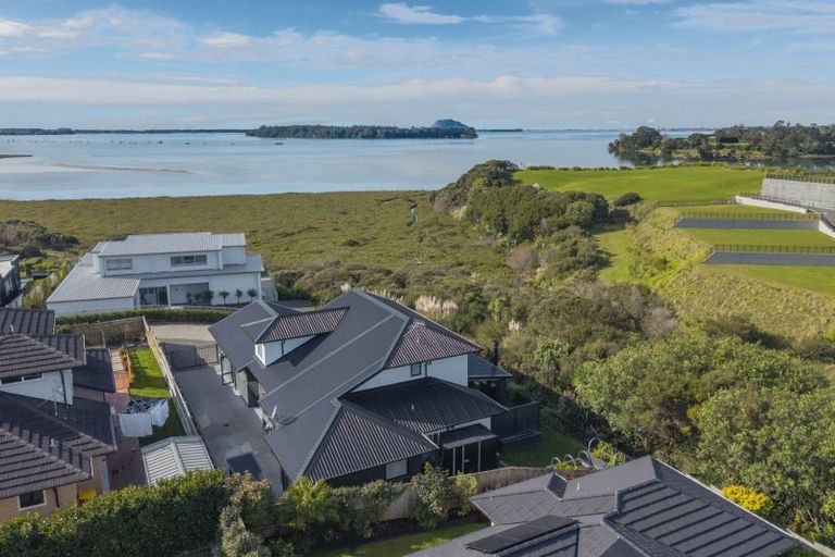 Photo of property in 30 Lakeside Terrace, Omokoroa, 3114
