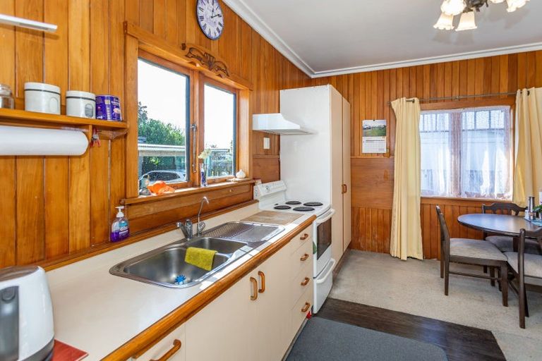 Photo of property in 677 State Highway 25, Waitakaruru, Thames, 3576