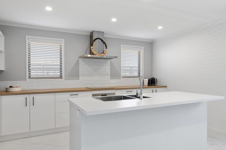 Photo of property in 10 Tatahi Street, Wharewaka, 3330