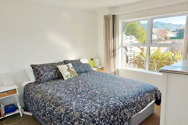 Photo of property in 1/598 Fergusson Drive, Trentham, Upper Hutt, 5018