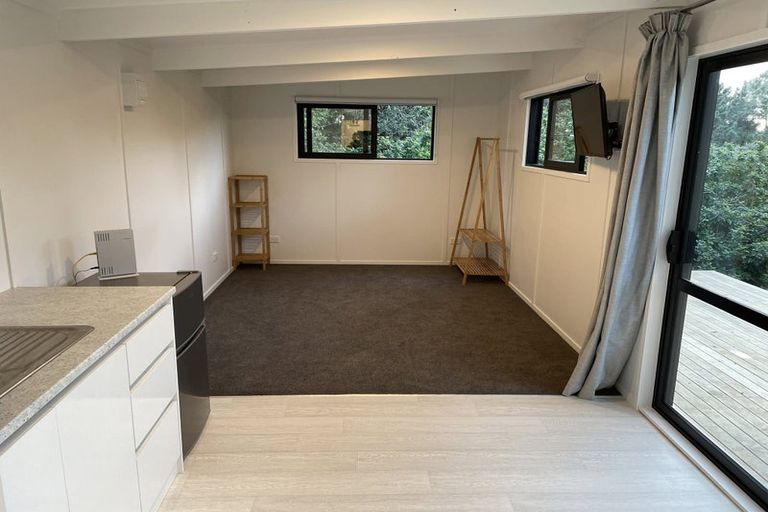 Photo of property in 419 Motutara Road, Muriwai, Waimauku, 0881