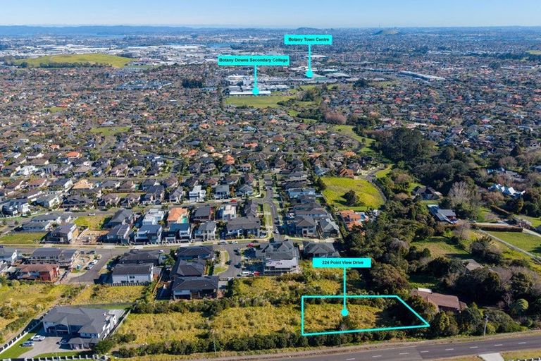 Photo of property in 224 Point View Drive, East Tamaki Heights, Auckland, 2016