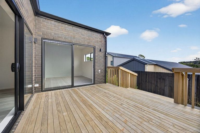 Photo of property in 15 Piringa Road, Pukekohe, 2120