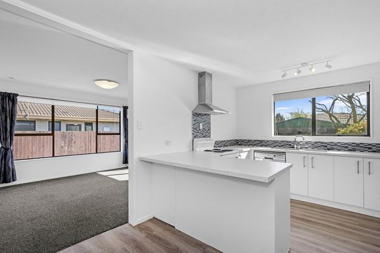 Photo of property in 1/32 Greenock Street, Redwood, Christchurch, 8051
