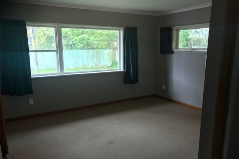 Photo of property in 9 Tern Place, Hokowhitu, Palmerston North, 4410