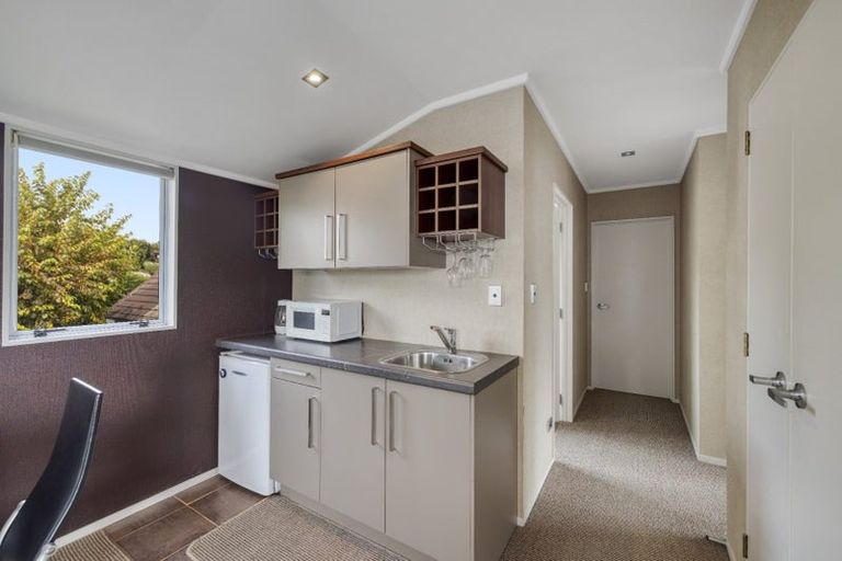 Photo of property in 23b Beach Road, Otumoetai, Tauranga, 3110