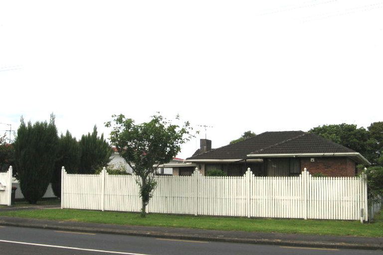 Photo of property in 28 Carbine Road, Mount Wellington, Auckland, 1060