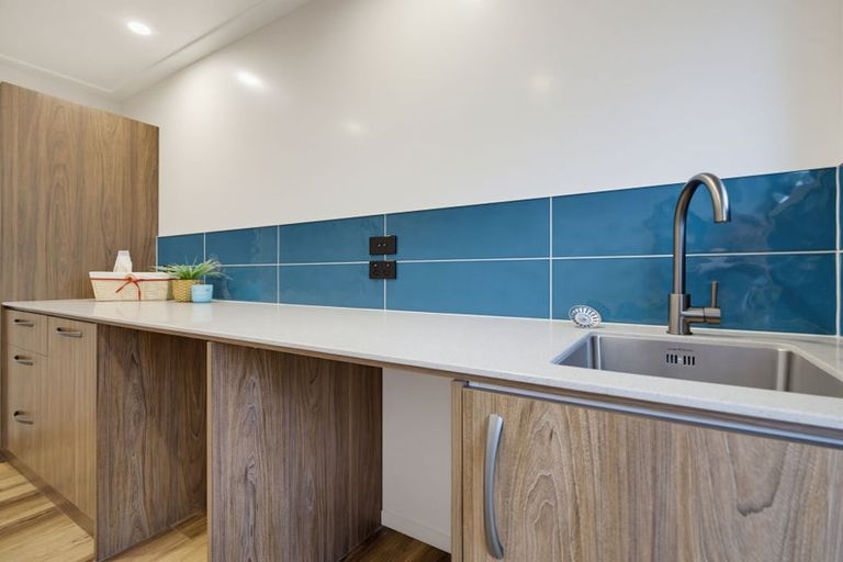 Photo of property in 27 Costello Drive, Ngatea, 3503