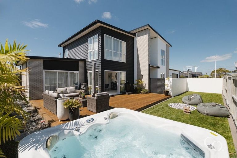 Photo of property in 35 Pennantia Court, Papamoa Beach, Papamoa, 3118