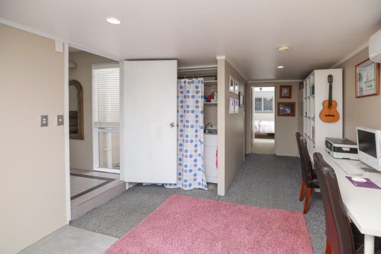 Photo of property in 200 Seddon Road, Maeroa, Hamilton, 3200