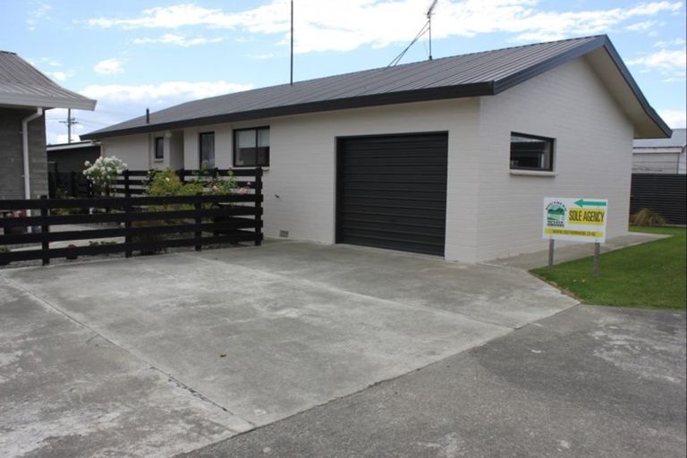 Photo of property in 36c Meldrum Street, Winton, 9720