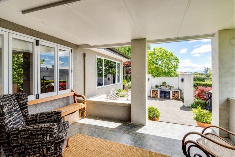 Photo of property in 74 Mchardy Street, Havelock North, 4130