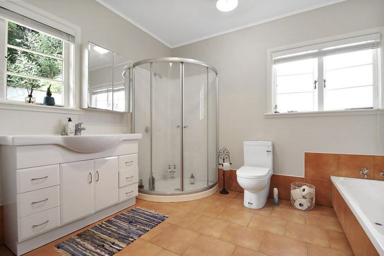 Photo of property in 9f Kakanui Avenue, Hillcrest, Hamilton, 3216