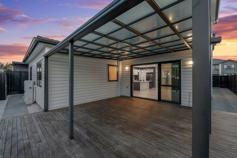 Photo of property in 19 Dungloe Avenue, Flat Bush, Auckland, 2019