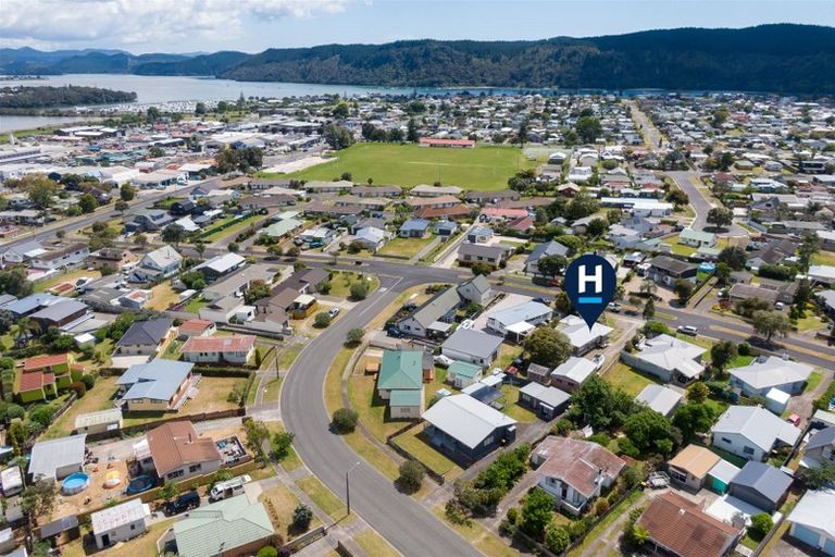 Photo of property in 229 Chartwell Avenue, Whangamata, 3620