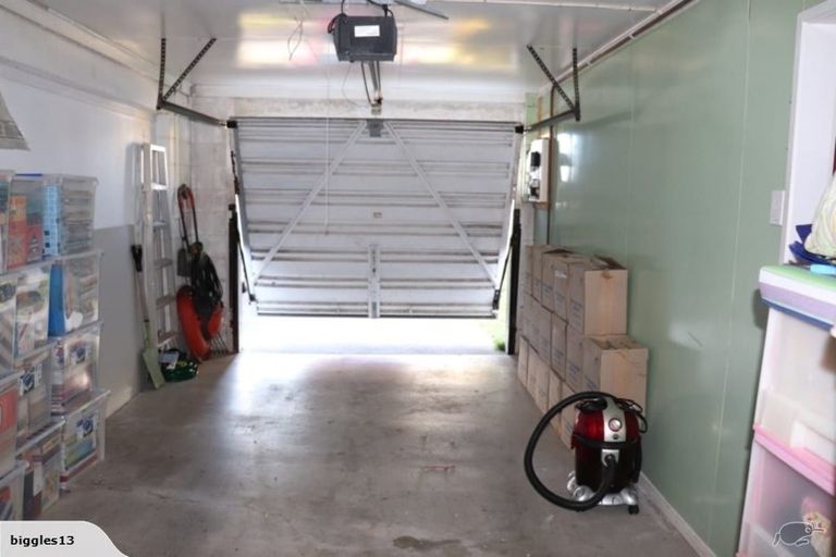 Photo of property in 2/47 Braemar Road, Rothesay Bay, Auckland, 0630