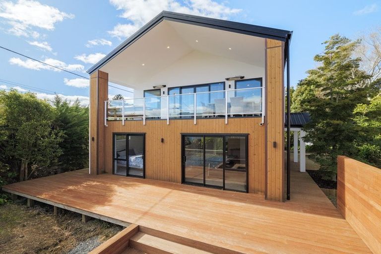 Photo of property in 16a Kellas Street, Macandrew Bay, Dunedin, 9014