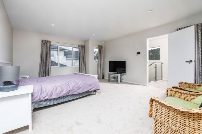 Photo of property in 45 Golden Morning Drive, Albany Heights, Auckland, 0632