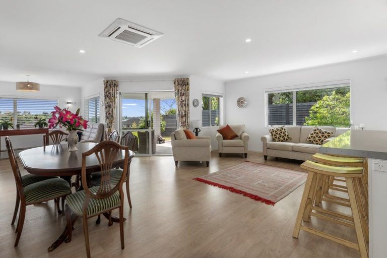 Photo of property in 16 Saint Michaels Avenue, Bethlehem, Tauranga, 3110