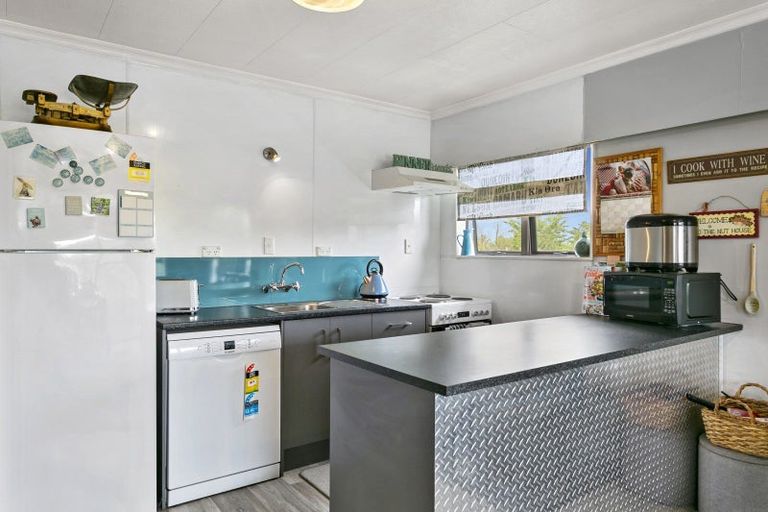 Photo of property in 24 Raukura Street, Turangi, 3334