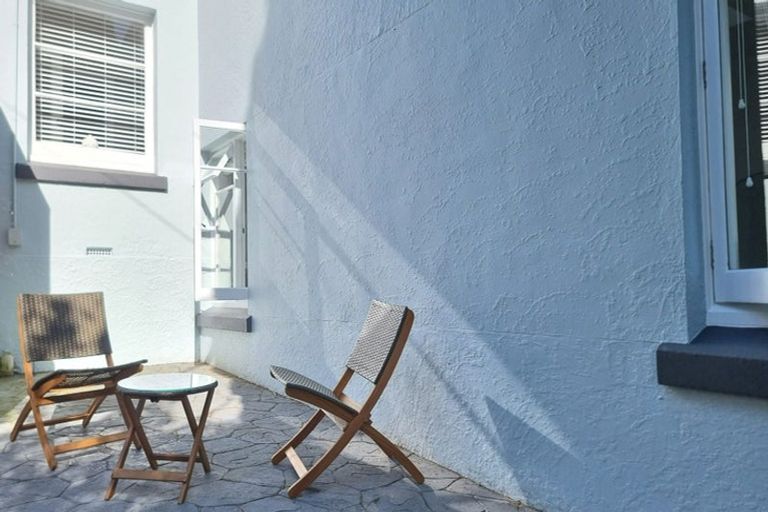 Photo of property in 3/64 Victoria Road, Devonport, Auckland, 0624