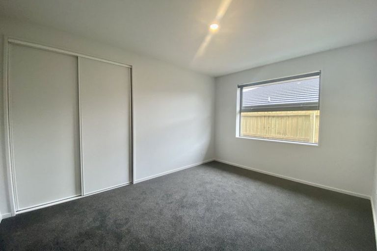 Photo of property in 5 Sarah Nicholls Street, Belfast, Christchurch, 8051