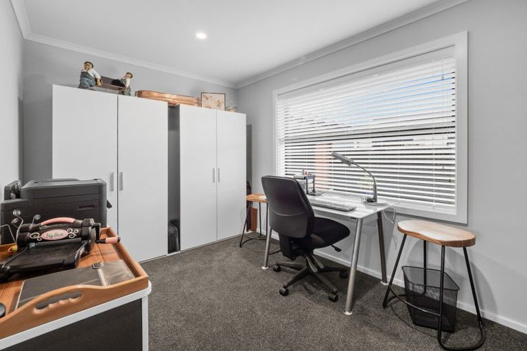 Photo of property in 5 Whiteoak Grove, Tinwald, Ashburton, 7700