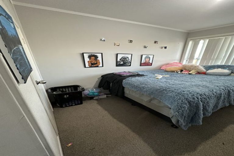Photo of property in 6 Minton Place, Manurewa, Auckland, 2102