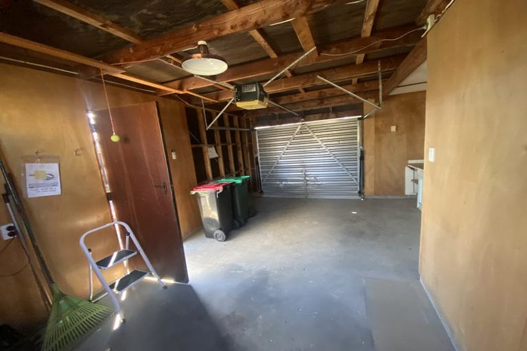 Photo of property in 2/26 Christie Crescent, Havelock North, 4130