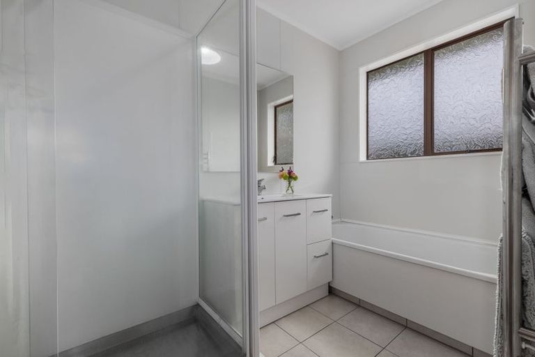 Photo of property in 18a Belvedere Avenue, Waikanae, 5036