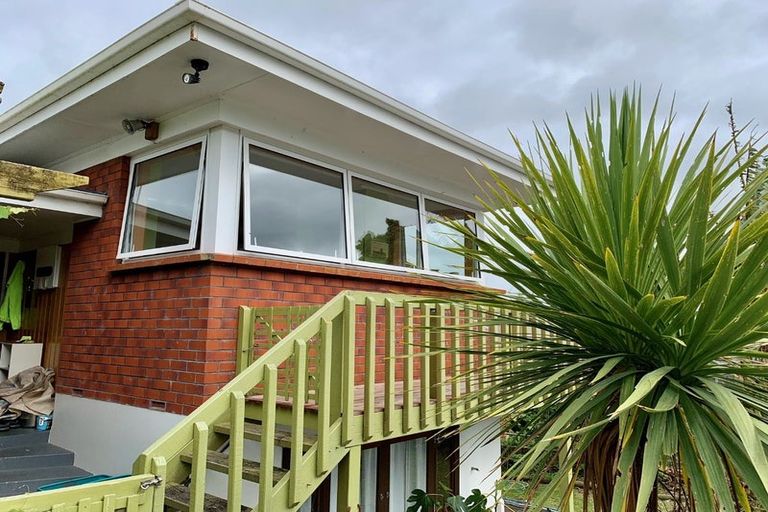 Photo of property in 61 Lorenzen Bay Road, Raglan, 3225