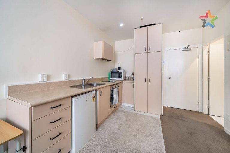 Photo of property in Regency Apartments, 2c/49 Manners Street, Te Aro, Wellington, 6011