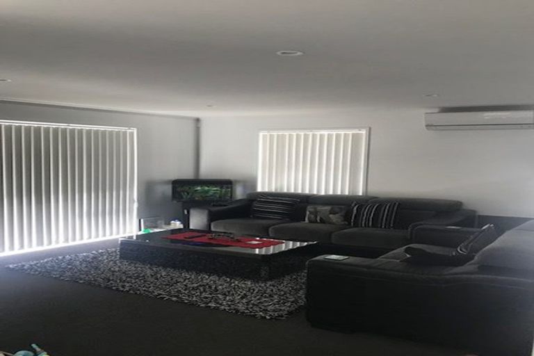 Photo of property in 24 Ladeira Place, Fitzroy, Hamilton, 3206