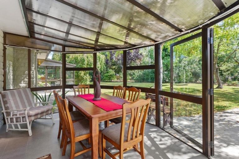 Photo of property in 3 Woodfield Place, Woodend, 7610