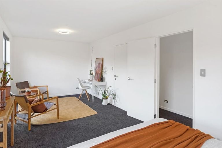 Photo of property in 17 Chislehurst Place, Bryndwr, Christchurch, 8052