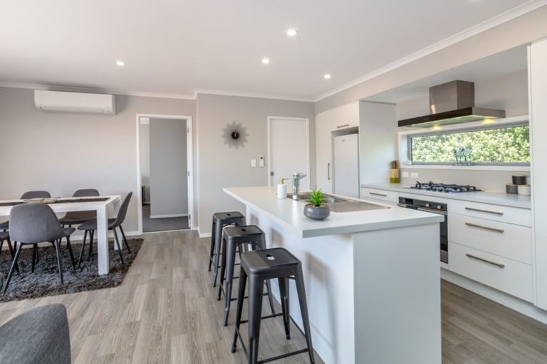 Photo of property in 27 Tuscan Lane, Martinborough, 5711