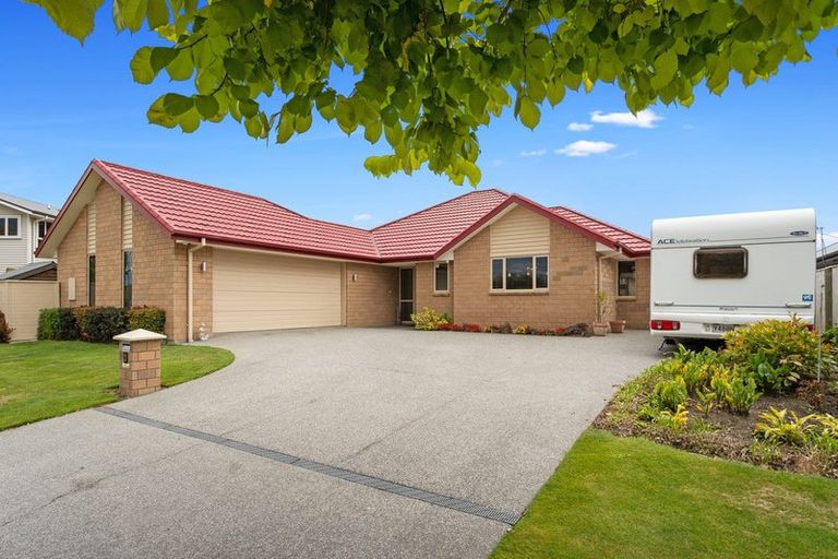 Photo of property in 3 Kempton Place, Rangiora, 7400