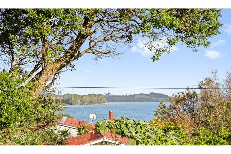 Photo of property in 66 Mclarin Road, Glenbrook, Waiuku, 2681