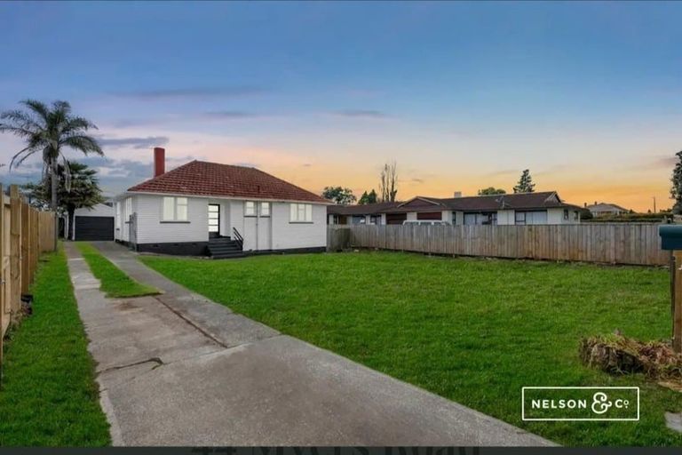Photo of property in 44 Myers Road, Manurewa East, Auckland, 2102