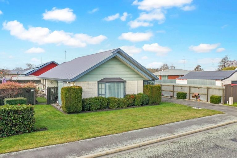 Photo of property in 6 Shearer Street, Tinwald, Ashburton, 7700